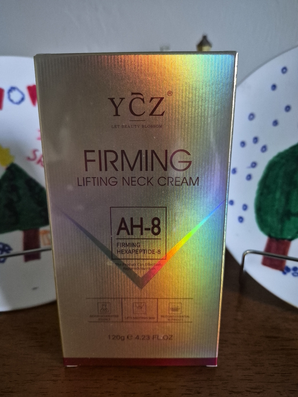 YCZ Firming Lifting Neck Cream - Gold Holographic Box